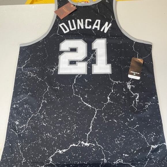 Tim Duncan San Antonio Spurs Mitchell & Ness Player Burst Mesh Tank - Picture 2 of 2